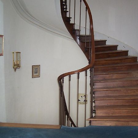 Bed and Breakfast Chateau Champigny Maillet  Экстерьер фото