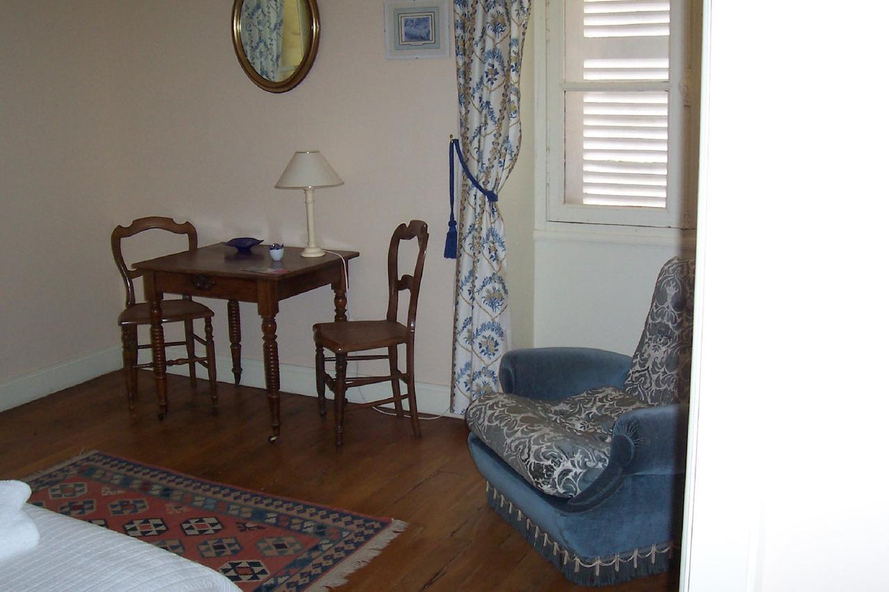 Bed and Breakfast Chateau Champigny Maillet  Номер фото